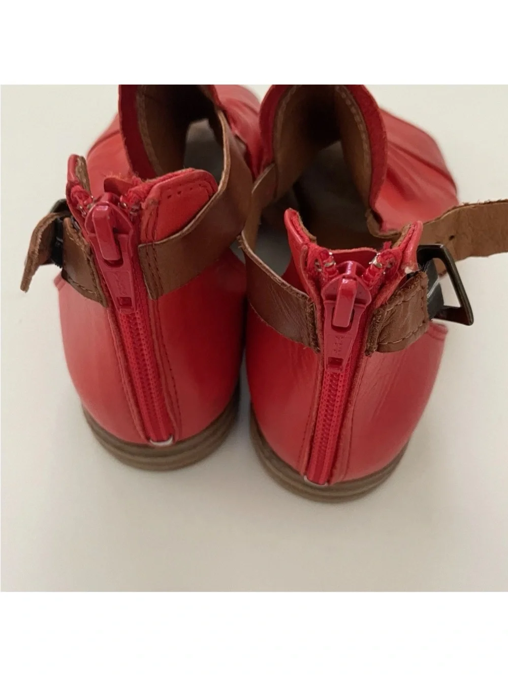 Miz Mooz Deeper Red Leather Sandals EU 36 US 5.5-6 Back Zip Comfort Boho